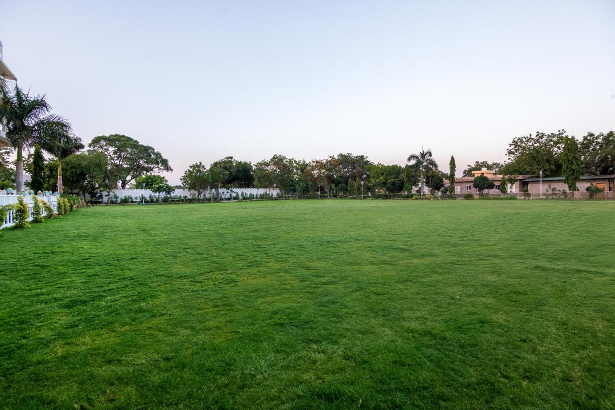 Sterling Aravalli أُودايبور المظهر الخارجي الصورة