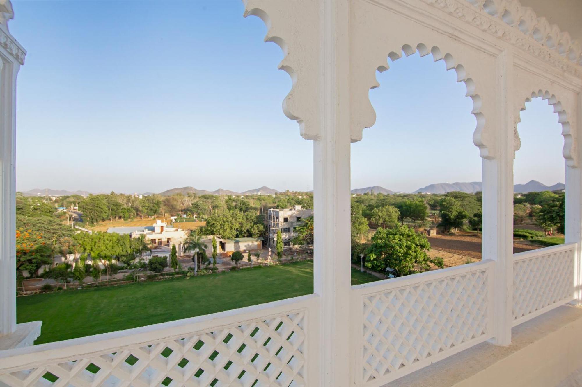Sterling Aravalli أُودايبور المظهر الخارجي الصورة